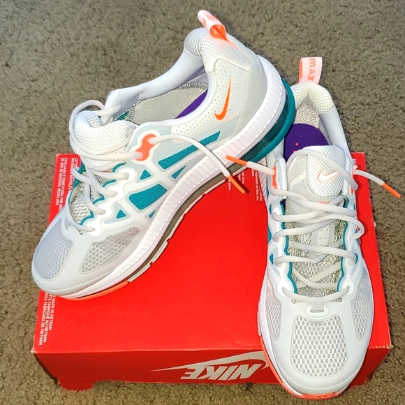 NEW Air Max Genome - Picture 3 of 7